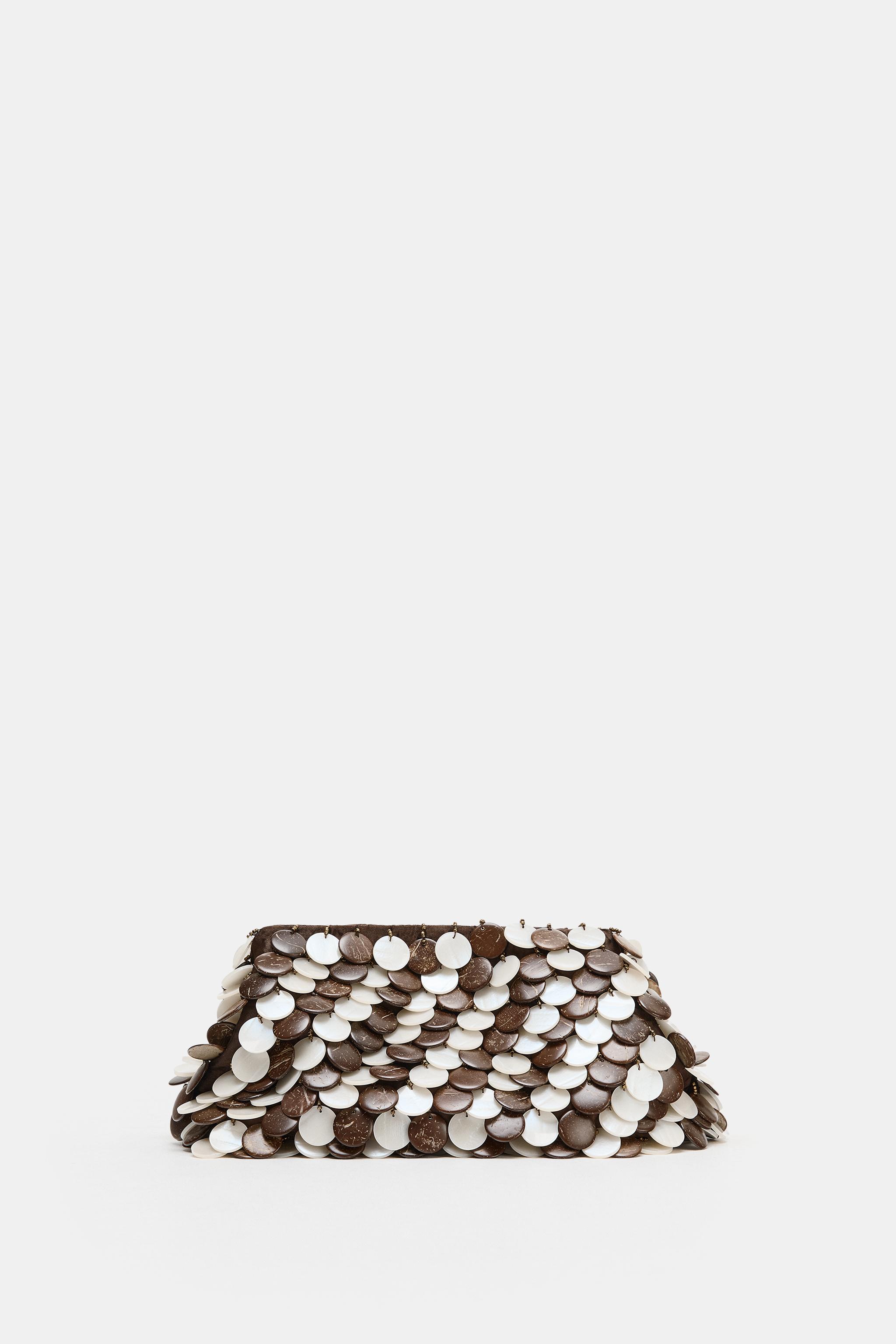 APPLIQUÉ POUCH BAG